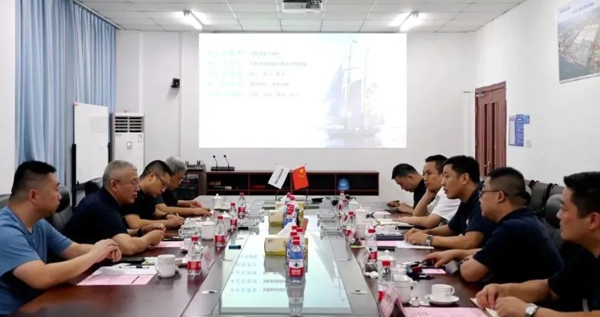 天津铁厂徐灯亮总经理一行来访大明
