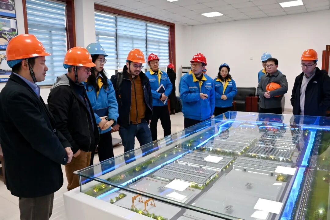 欧洲知名工程机械制造商管理团队来访大明