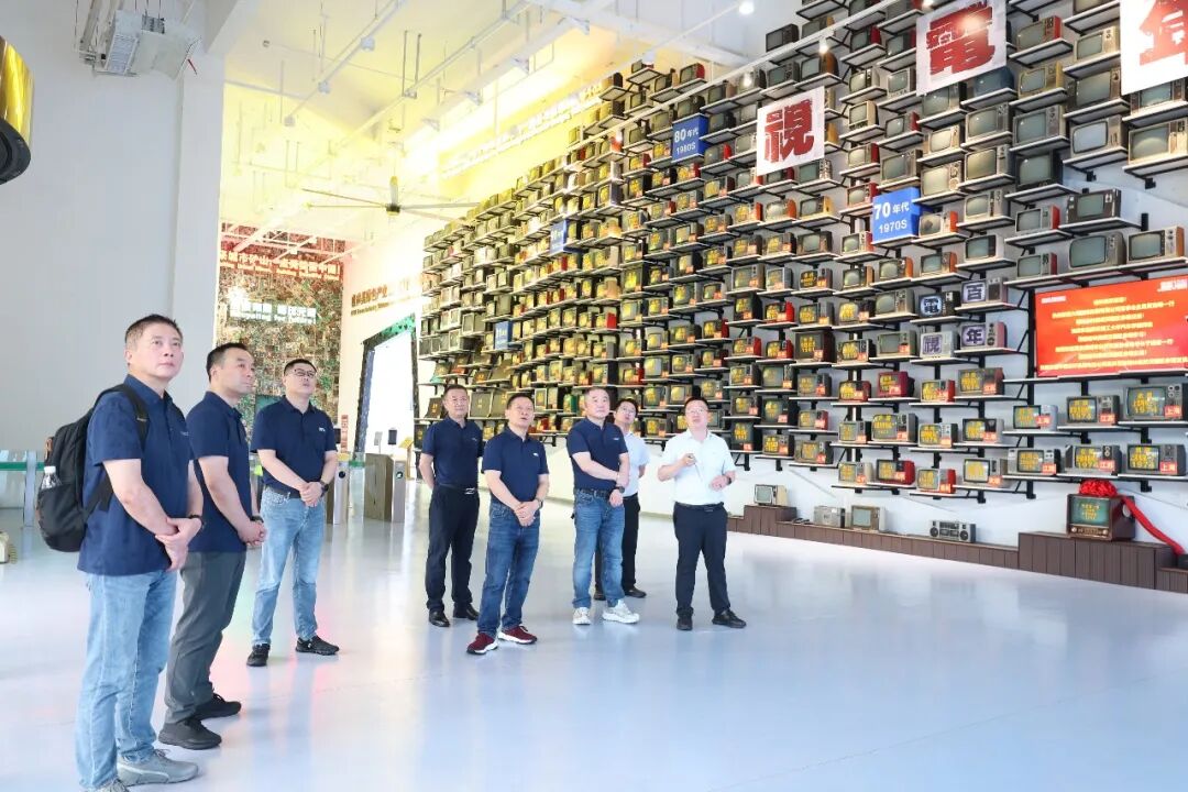 大明国际拜访武汉合作企业